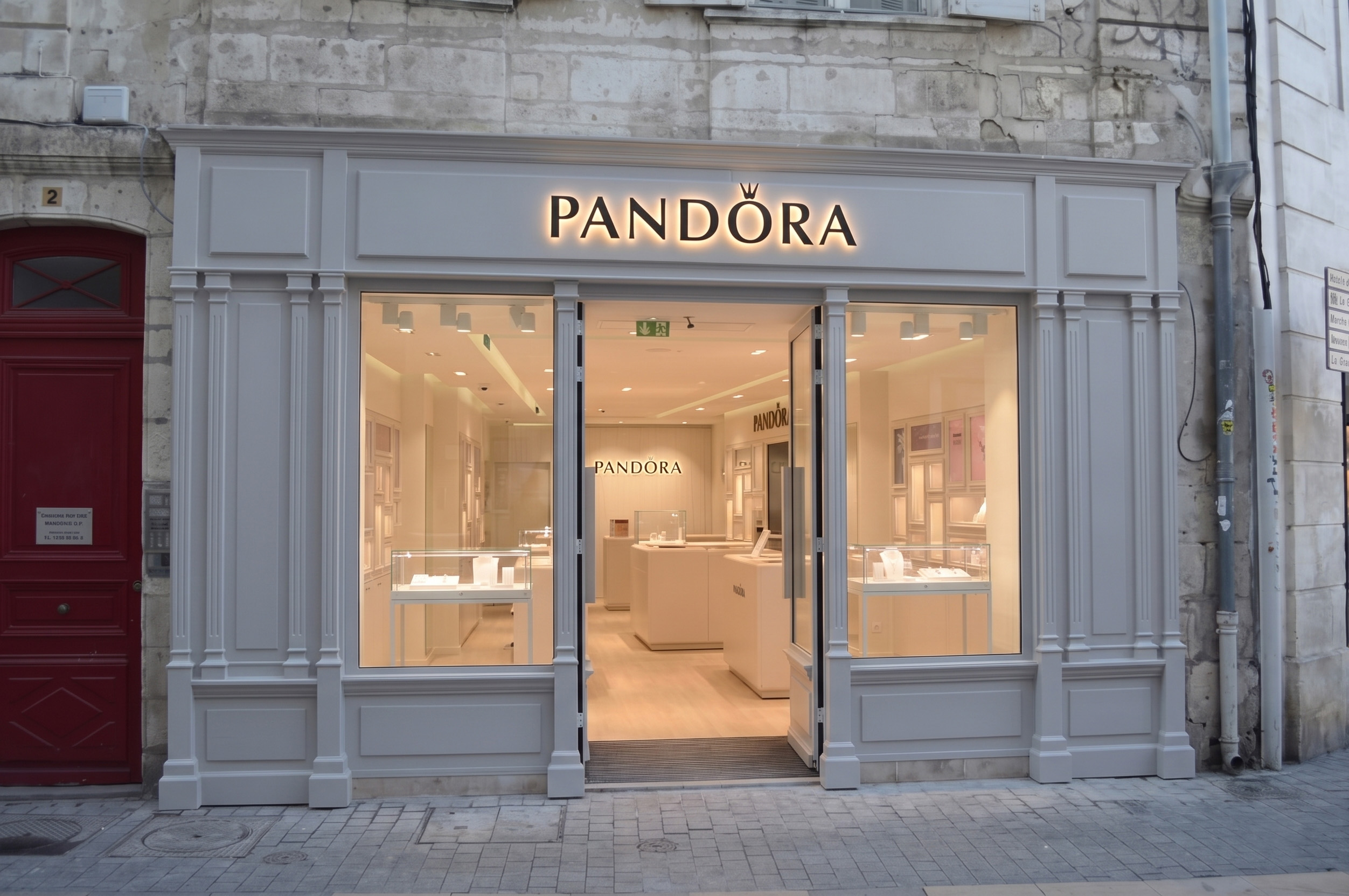 Bijouterie_La_Rochelle_agencement_commerce_Pand 2