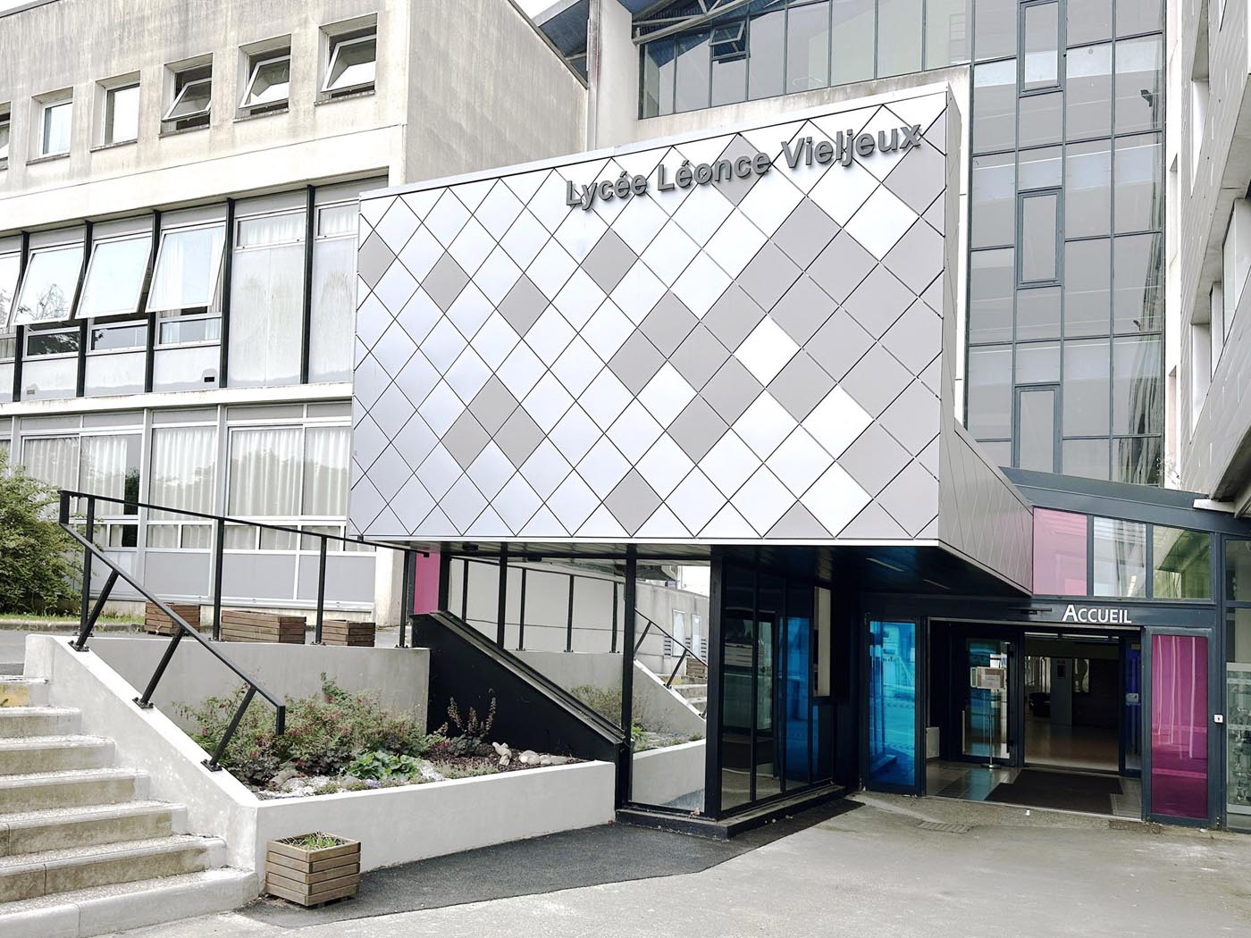 UBIK_architectes_accueil_lycee_Vieljeux_La_Rochelle_05