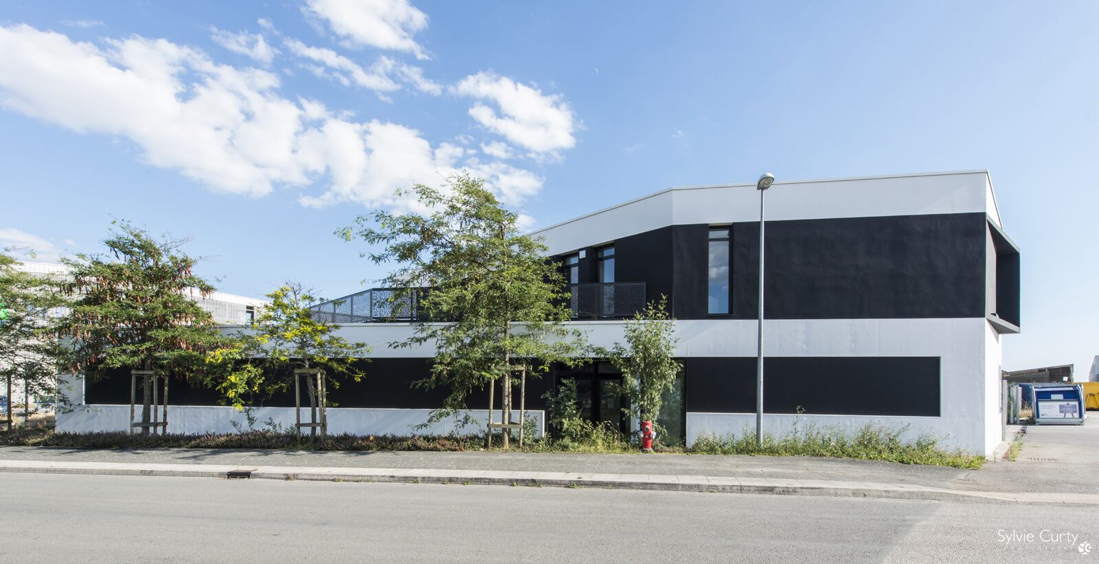UBIK_architectes_surelevation_bureaux_PAPREC_La_Rochelle_07