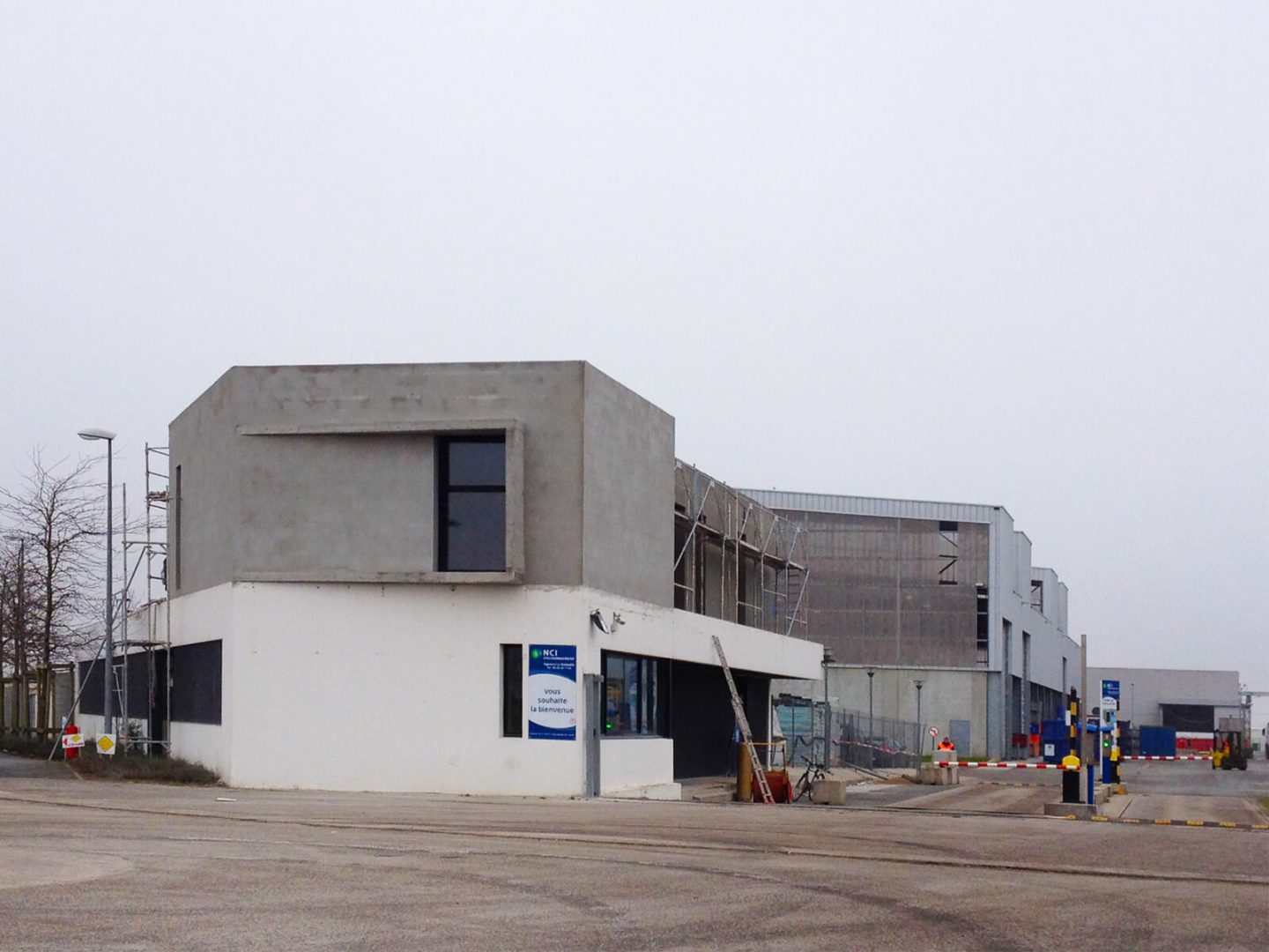 UBIK_architectes_surelevation_bureaux_PAPREC_La_Rochelle_22